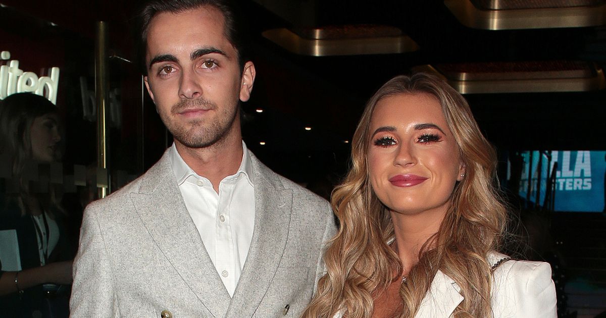 Pregnant Dani Dyer and beau pose for Christmas snap ahead of baby’s arrival