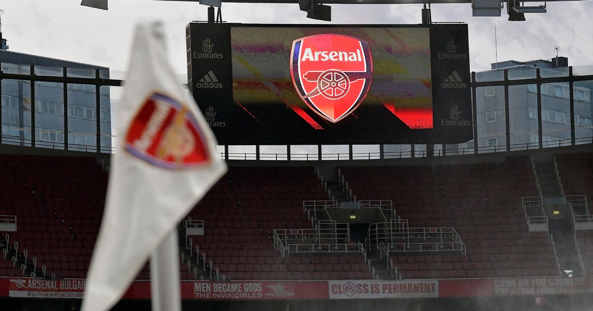 Arsenal legend Brady sounds warning over place among English football elite