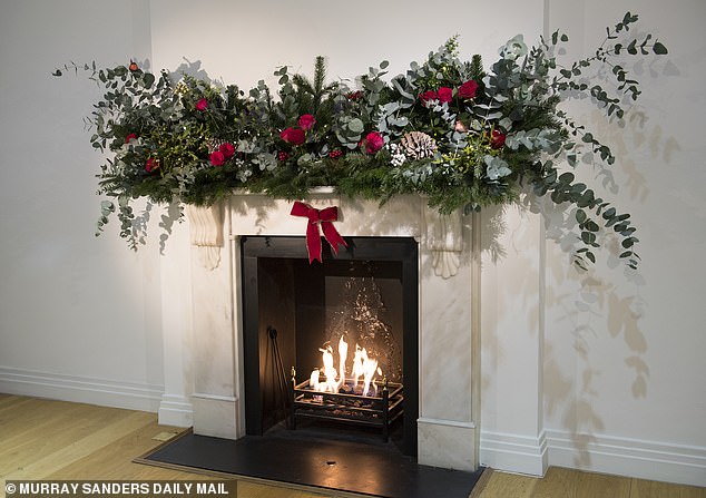 Add some magic to your mantelpiece: With this ingenious trick