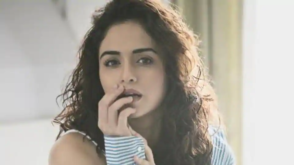 Amruta Khanvilkar: I would rather get work on my capabilities than think about others who might be getting it on a platter