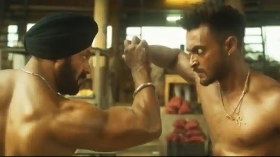 Antim first look: Salman Khan gets a worthy opponent in a bulked-up Aayush Sharma, watch their epic fight