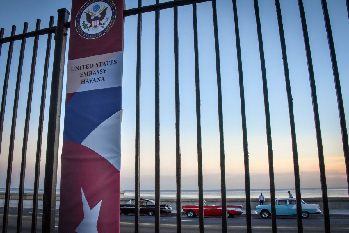 Attacks on US diplomats in Cuba and China explained | The State