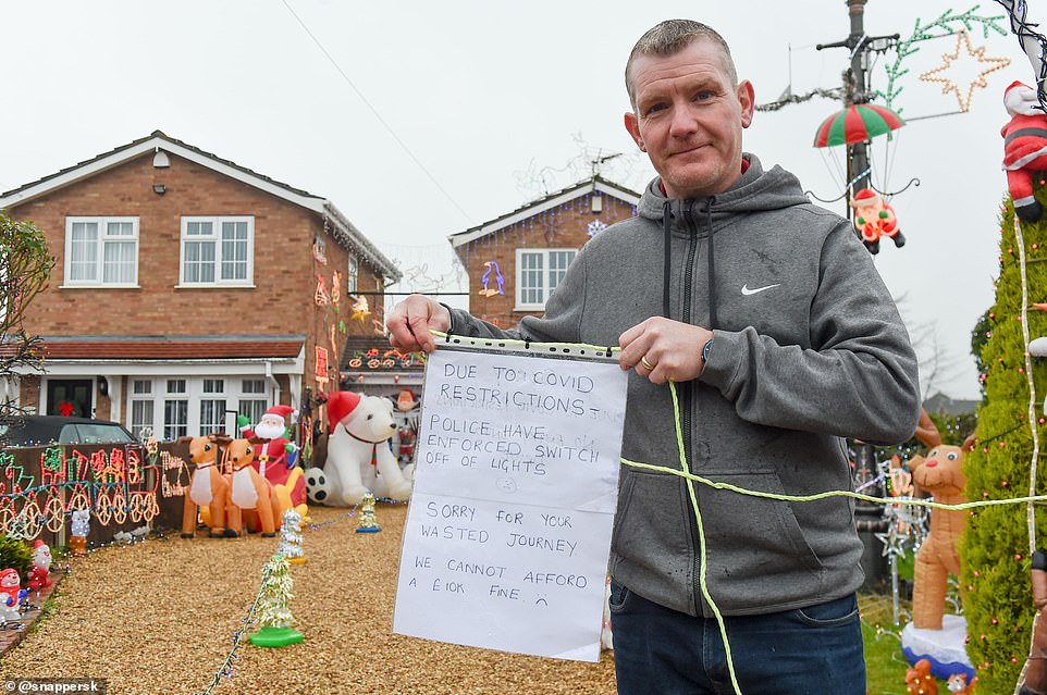 Festive fundraiser threatened with £10,000 fine by police because of Christmas lights outside home