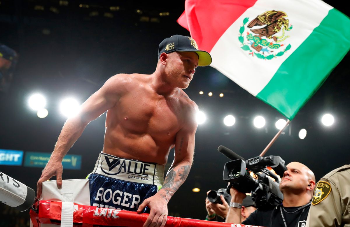 “Canelo” Álvarez is already in San Antonio; traveled “comfortable”, with an outfit of more than $ 2,800 dollars | The State