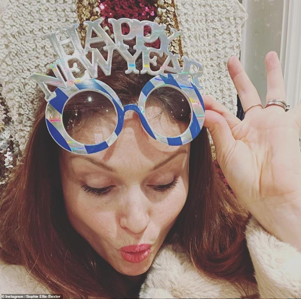 Cool specs! Sophie Ellis-Bextor stayed positive about the upcoming year as she told fans, 'hopefully I can sing for you in real life at some point in 2021'