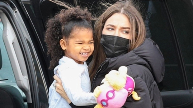 Khloe Kardashian Reveals Sweet Way She’s Celebrating NYE With Daughter True: I’m ‘Cuddling My TuTu’