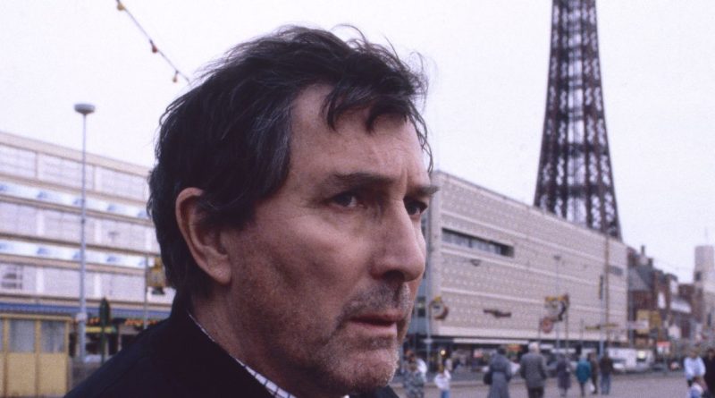 Blackpool’s real life tribute to Mark Eden’s Corrie character after tram death