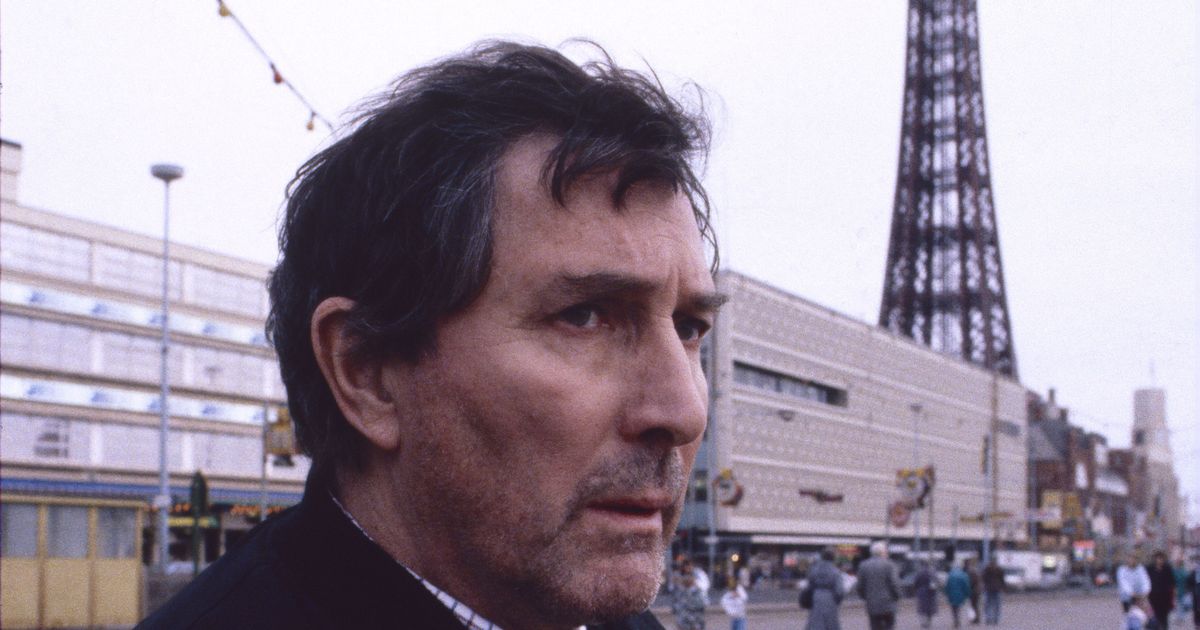 Blackpool’s real life tribute to Mark Eden’s Corrie character after tram death