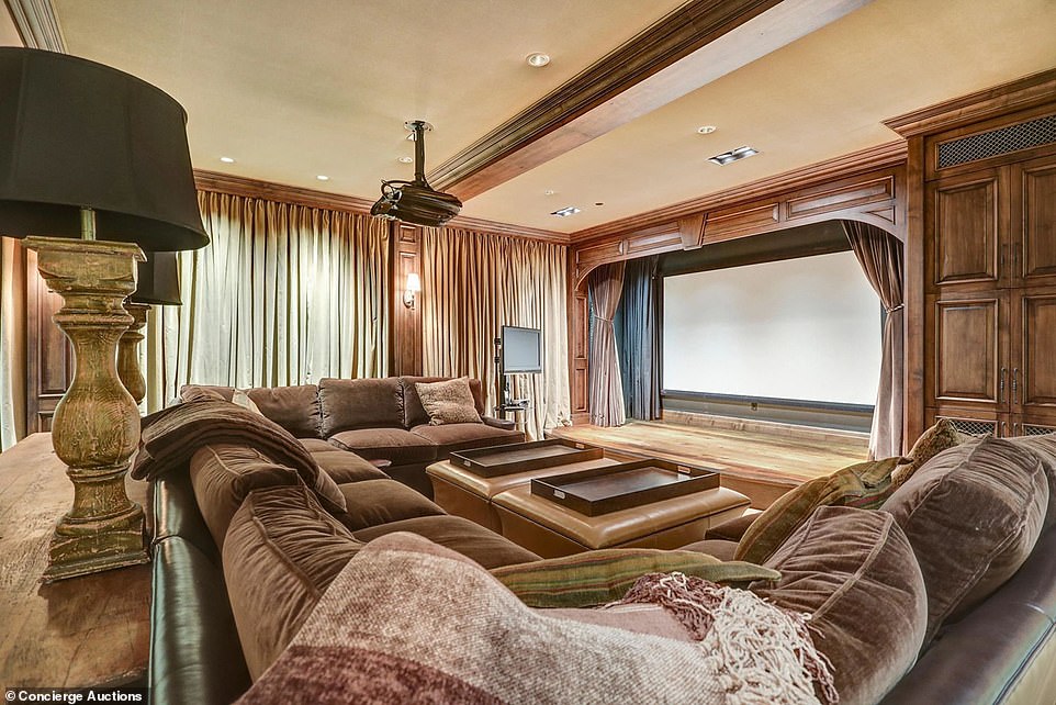 Live like Leo! The property boasts a gigantic in-home cinema where viewers can watch either The Revenant or Fargo - both of which have connections to the Calgary estate