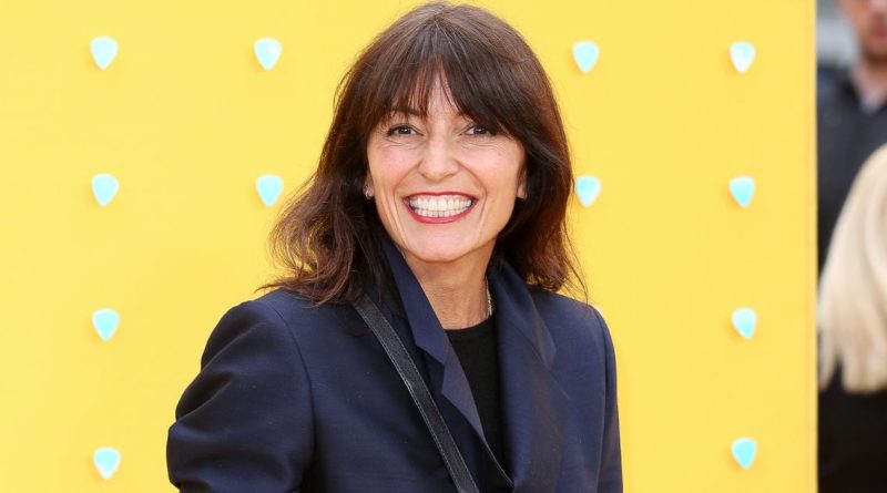 Davina McCall urges schools to teach young girls about perimenopause