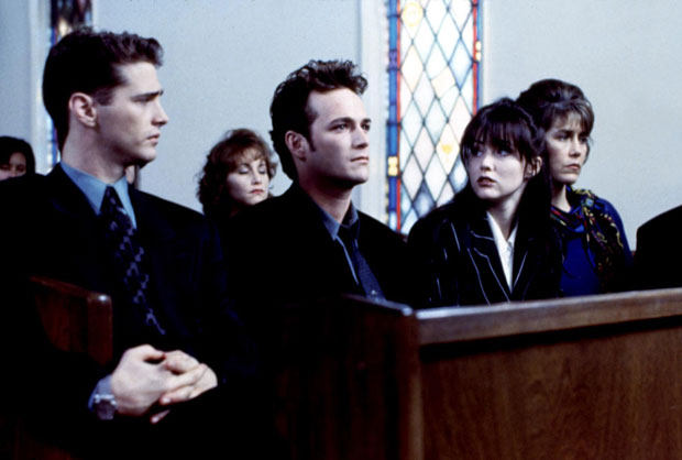 Jason Priestly, Luke Perry, Shannen Doherty and Carol Potter