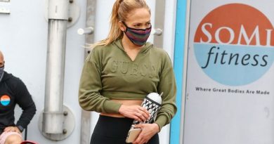 Jennifer Lopez, 51, Rocks Custom Leggings With Twins Max & Emme’s Names On The Back — See Pic