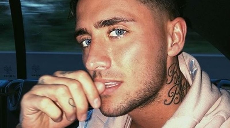 Stephen Bear, 31, pictured with ‘new girlfriend’, 17, after revenge porn arrest