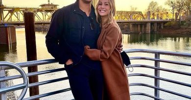 Bachelorette star Dale Moss, 32, CONFIRMS he has split from fiancee Clare Crawley, 39