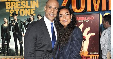 Rosario Dawson & Cory Booker Are A Clone Couple As They Wear Matching Masks To Inauguration