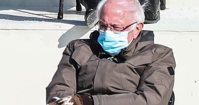 Bernie Sanders Reveals He’s ‘Seen’ The Inauguration Mitten Memes: I Was Just ‘Trying To Keep Warm’