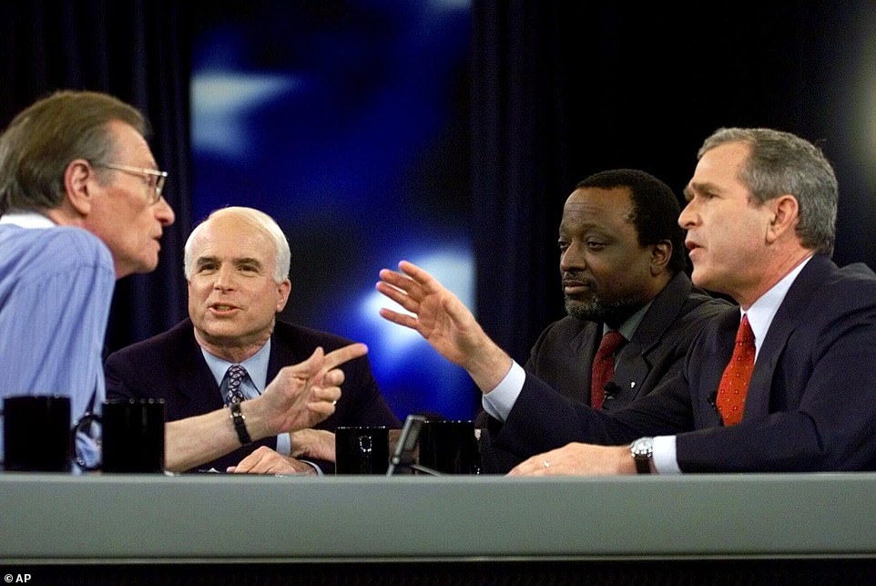 Larry King interviewed Republican presidential candidates, from left, Sen. John McCain, Alan Keyes, and Gov. George W. Bush of Texas, during the Republican presidential debate in Columbia, S.C. in 2000