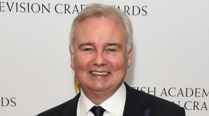 Eamonn Holmes shares snap of ‘double trouble’ younger brother delighting fans