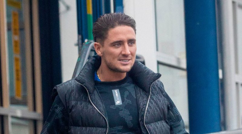 Stephen Bear leaves police station after receiving death threat and losing pals
