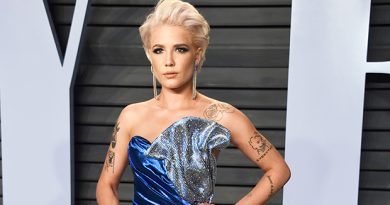 Halsey Shows Off Baby Bump In Gorgeous New Pic As She Reflects on Endometriosis Struggles & ‘Scars’