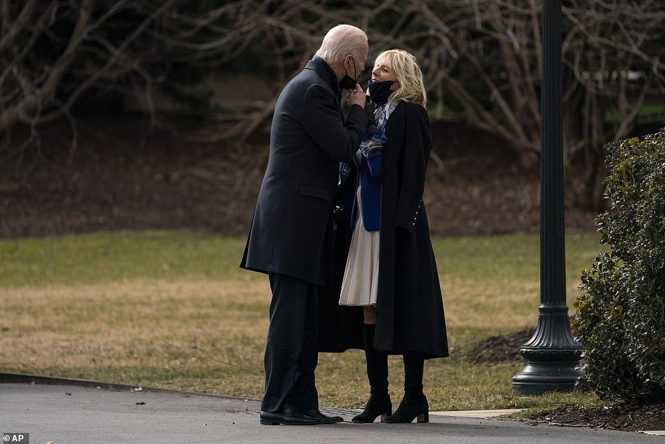 President Biden says goodbye to his wife Jill Biden before leaving to visit wounded troops