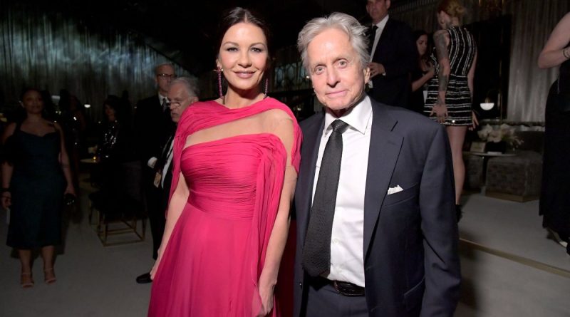 Catherine Zeta-Jones’ tender kiss to Michael Douglas, with a quote from William Shakespeare | The State