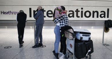 Covid UK: Travellers into the UK face Australia-style ‘hotel quarantine’