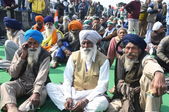 Farmers’ agitation: SAD asks party workers to rush to protest sites at Delhi borders