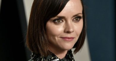 “He wanted me quartered into little pieces.” “Los Locos Addams” actress, Christina Ricci, talks about intense moments with her ex-husband | The State
