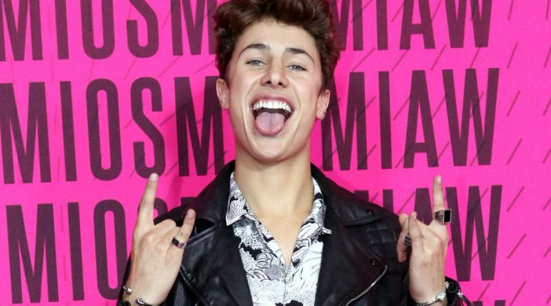 Juanpa Zurita ended the year with a good deed | The State