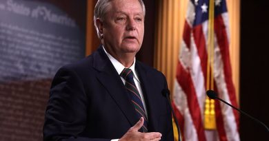 Lindsey Graham fears convicting Trump could lead to impeachment of George Washington
