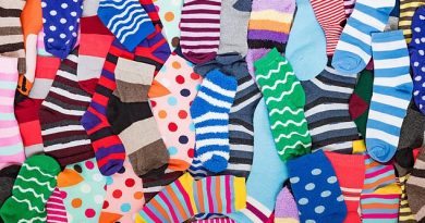 Man throws away girlfriend’s ‘cheerful’ socks with silly prints because he finds them ‘childish’