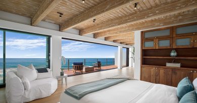 Matthew Perry sells off his beachfront Malibu bachelor pad for $13.1 million