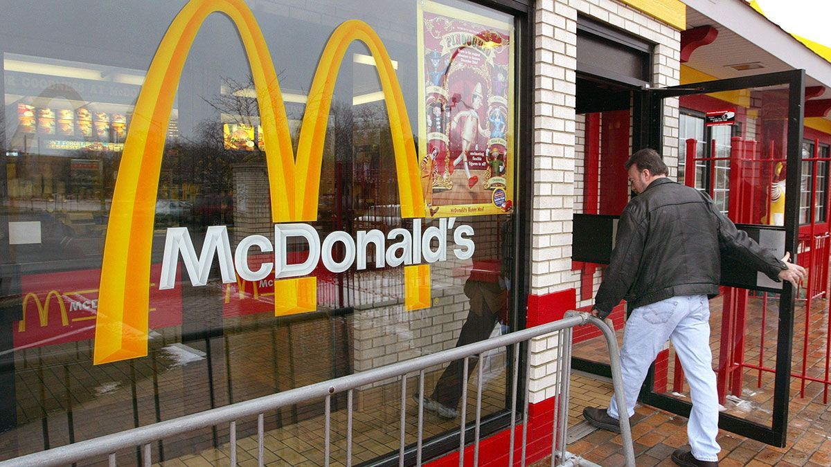 McDonald’s gives FREE baked goods and coffee to school teachers