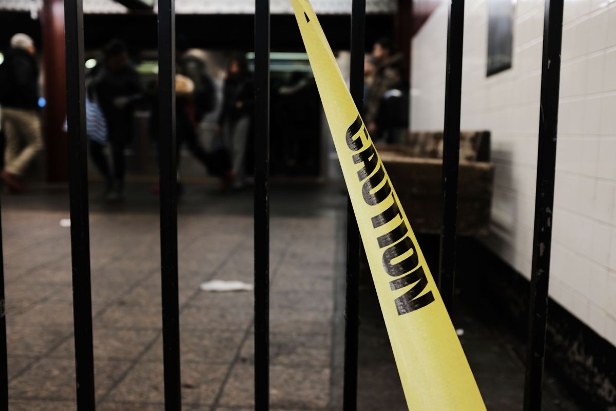 Passenger was pushed onto the rails on the Times Square Subway | The State