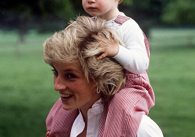Prince Harry uses photo of Princess Diana on new Archewell website