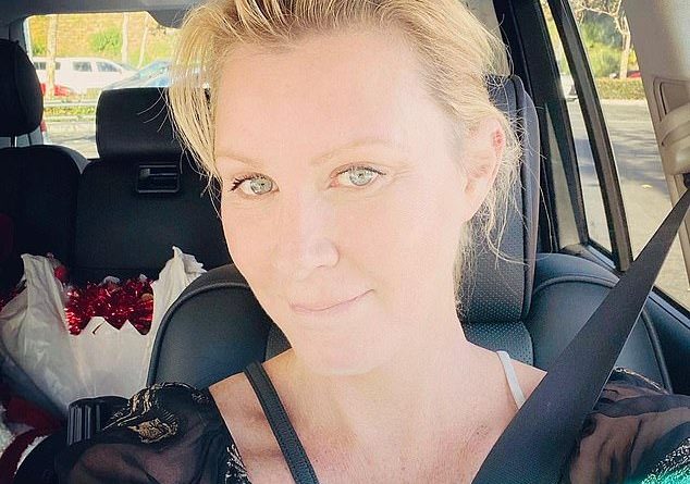 Sandra Lee reveals she started a strict cleanse on Christmas Day after gaining 30LBS in 2020