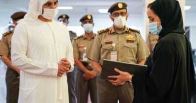 Sheikh Maktoum bin Mohammed visits GDRFA headquarters in Dubai