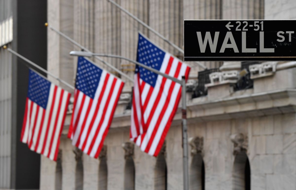 Stock markets respond positively on Biden's first day in office