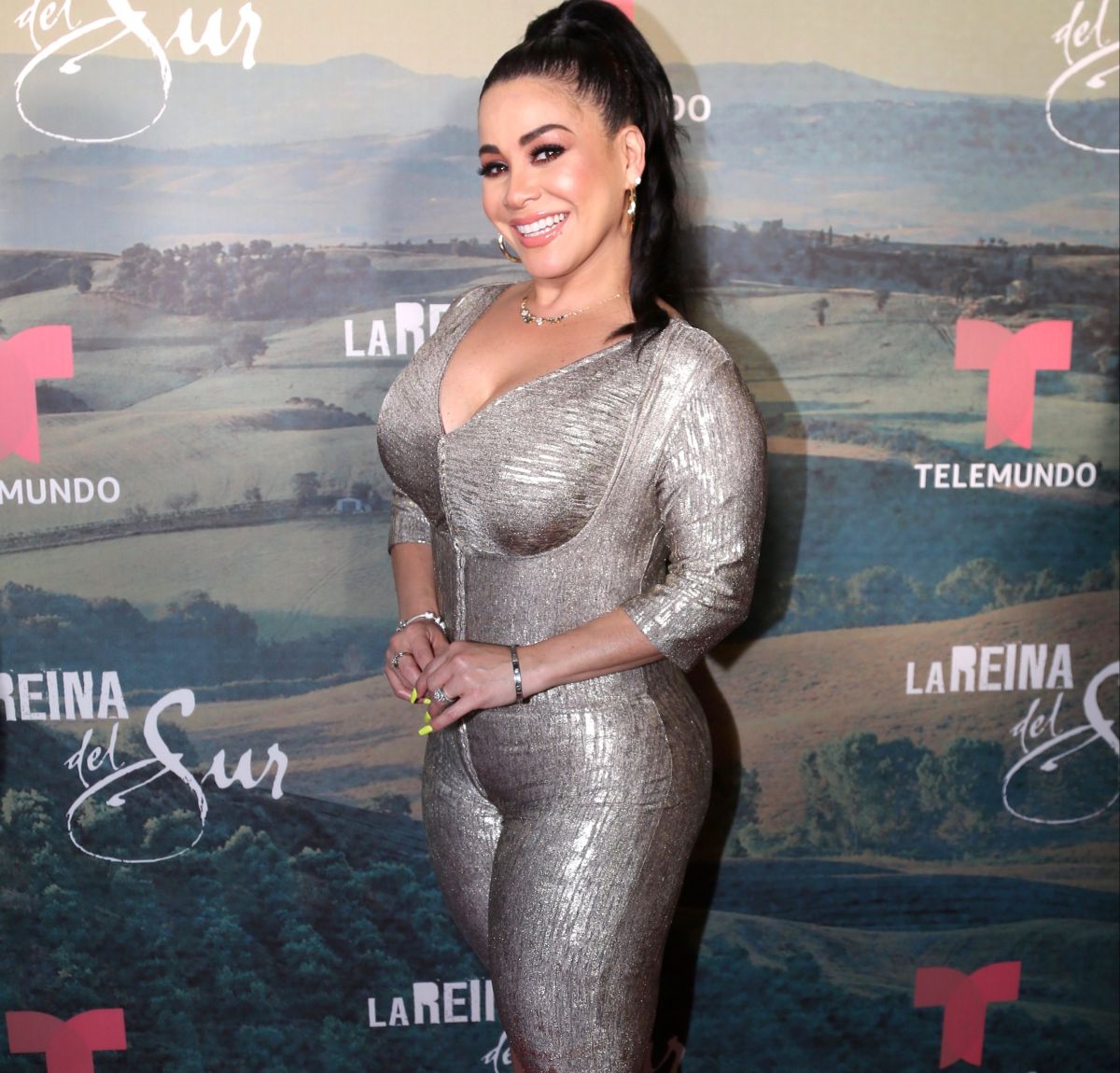 They called Carolina Sandoval ‘The queen of fat’ for wearing a super tight girdle and posting this ‘Live’ | The State
