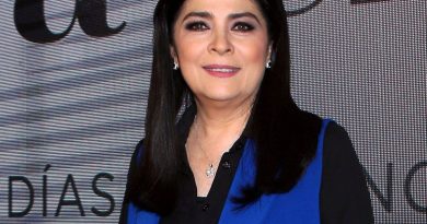 Victoria Ruffo experiences a new look and paints her hair blonde | The State