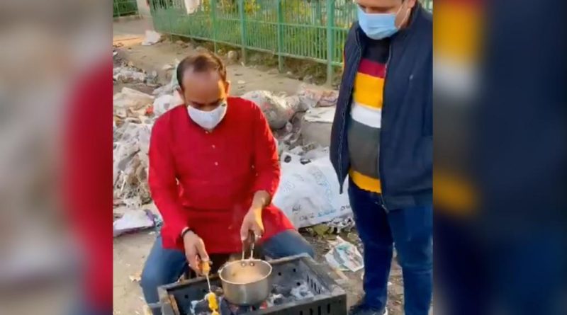 Video of barbecue protest to grill Lucknow MC over ‘mounting’ garbage pile goes viral