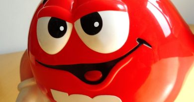 Why Red M & M’s Disappeared In America For Ten Years | The State