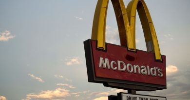 You will be surprised by the gloomy place where they put the only McDonald’s in Cuba | The State
