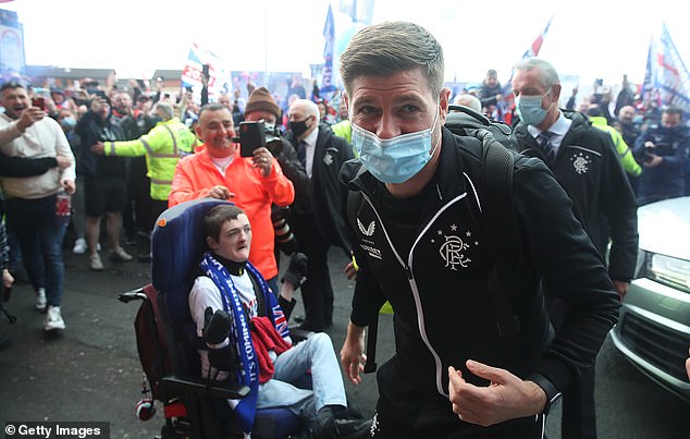 Rangers manager Steven Gerrard was cheered by supporters when he arrived at Ibrox