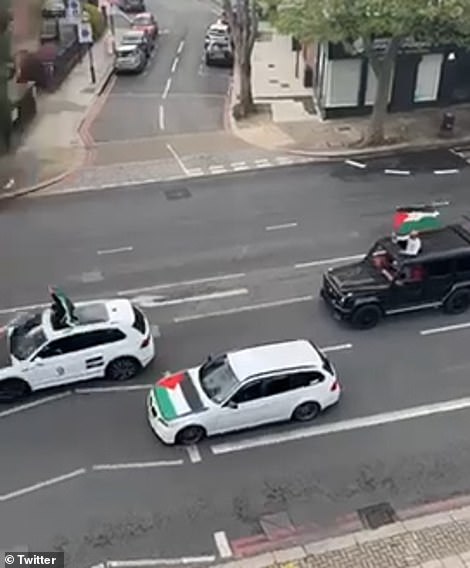 The passengers held Palestinian flags