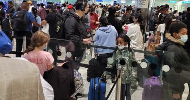 Passengers are ‘terrified of catching Covid’ while crammed into Heathrow UK border queue