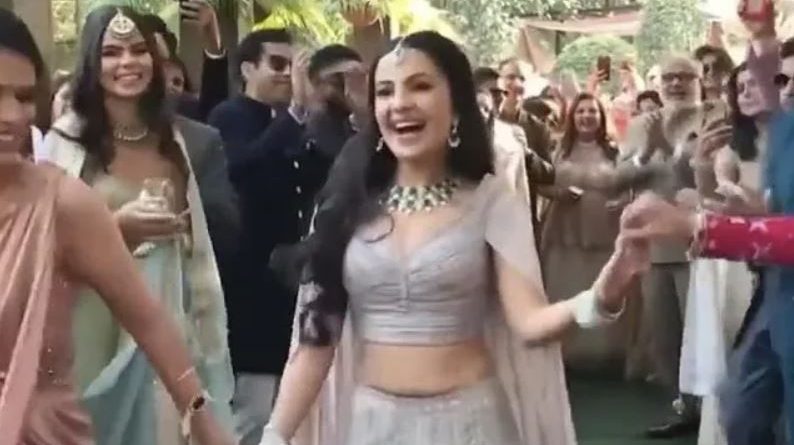 This Bride's Dance To 'Sau Aasmaan' Is Breaking The Internet