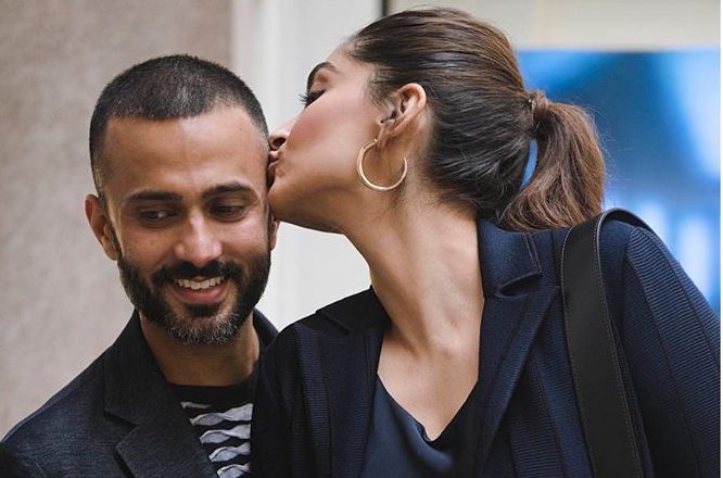 Sonam Kapoor Declares Today National Husband Appreciation Day With 