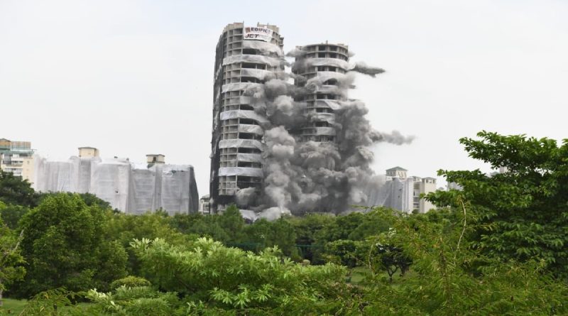 Noida Twin Towers Turn To Dust In 9 Seconds: 10 Points